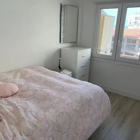 To 100m Of The Apartment